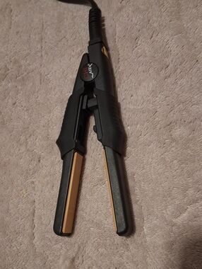 CHI AIR Mini Flat Iron - Black/Gold
